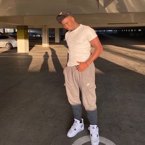 Meet your Posher, Clifton